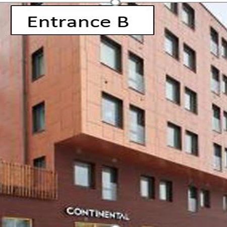 Continental Apartment Hotel Knivsta Knivsta  ภายนอก รูปภาพ