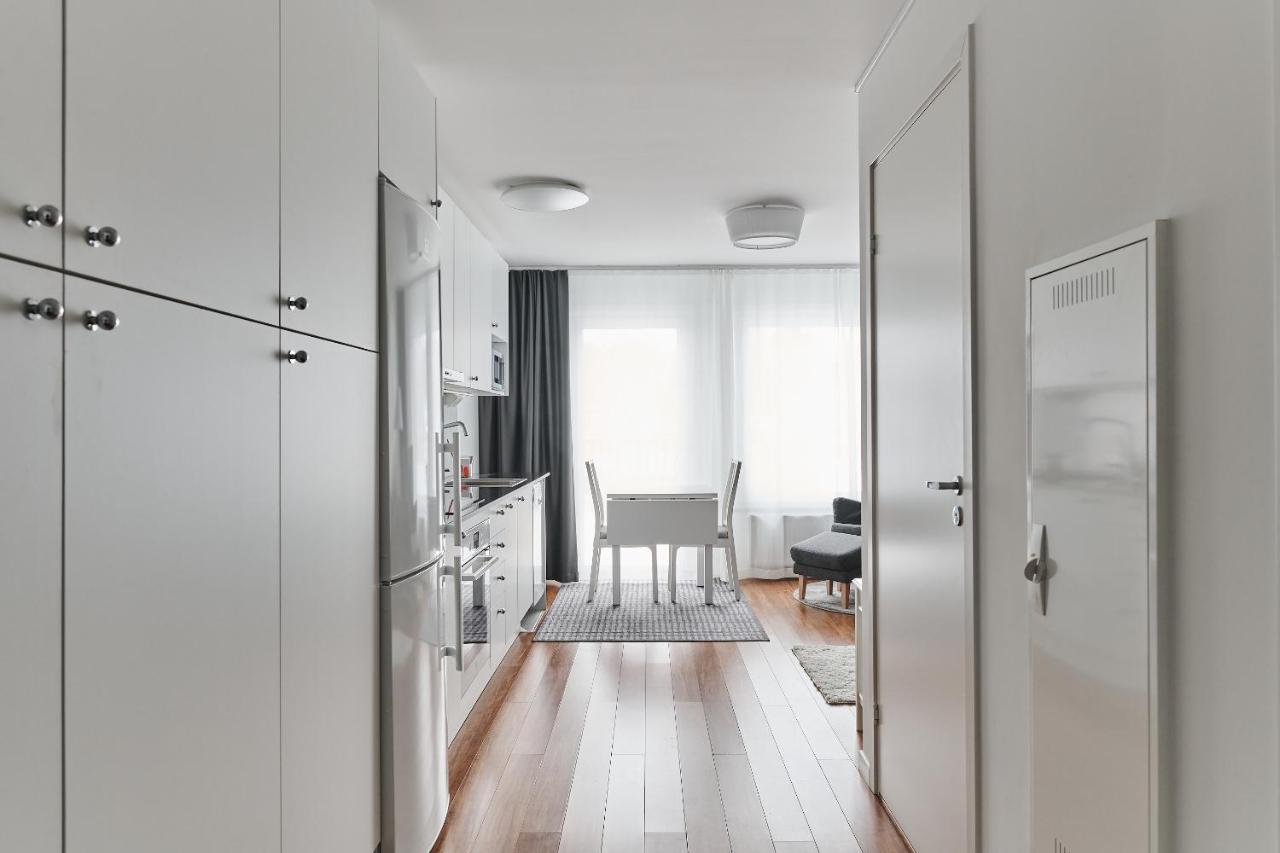 Continental Apartment Hotel Knivsta Knivsta  ภายนอก รูปภาพ