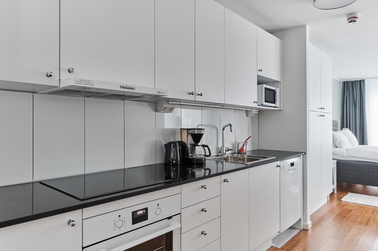 Continental Apartment Hotel Knivsta Knivsta  ภายนอก รูปภาพ