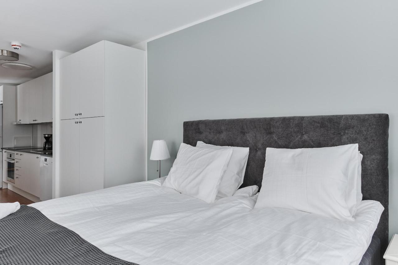 Continental Apartment Hotel Knivsta Knivsta  ภายนอก รูปภาพ